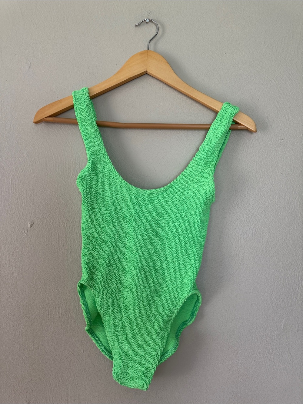 NWT Love & Bikinis Marbella Jungle Green Textured One-Piece Swimsuit - Picture 3 of 8
